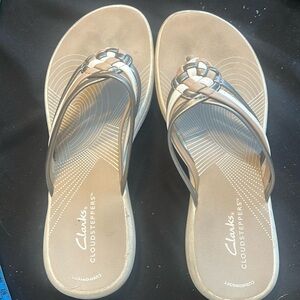 Clarks Breeze Coral Thong Sandals - W7